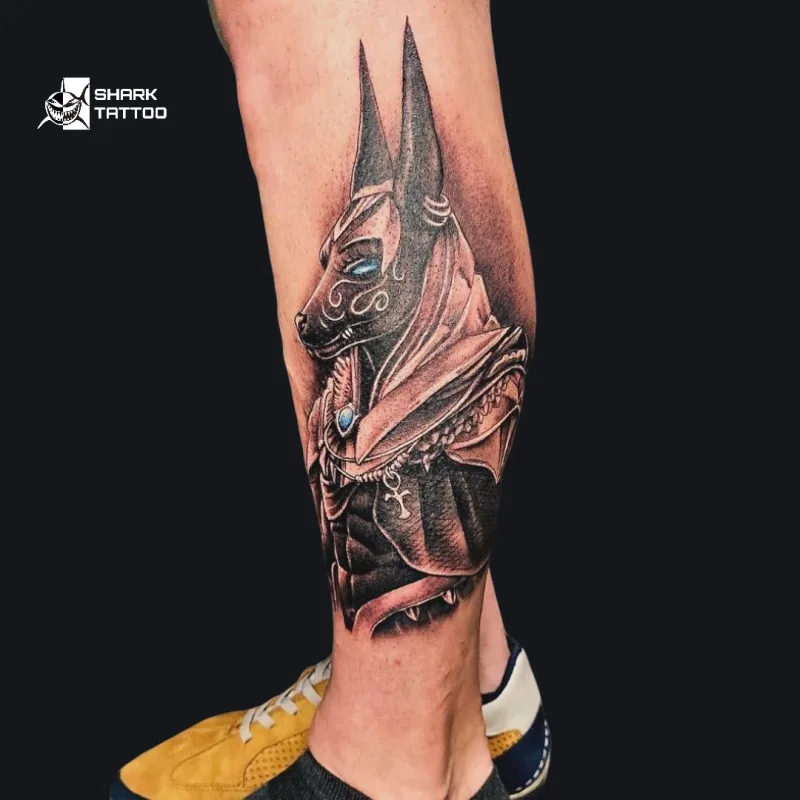 🖤 Mystisches Anubis-Tattoo – Wächter der Unterwelt 🖤