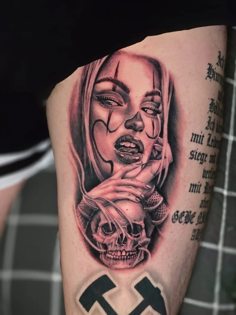 Sinister Beauty – Where Seduction Meets Death
